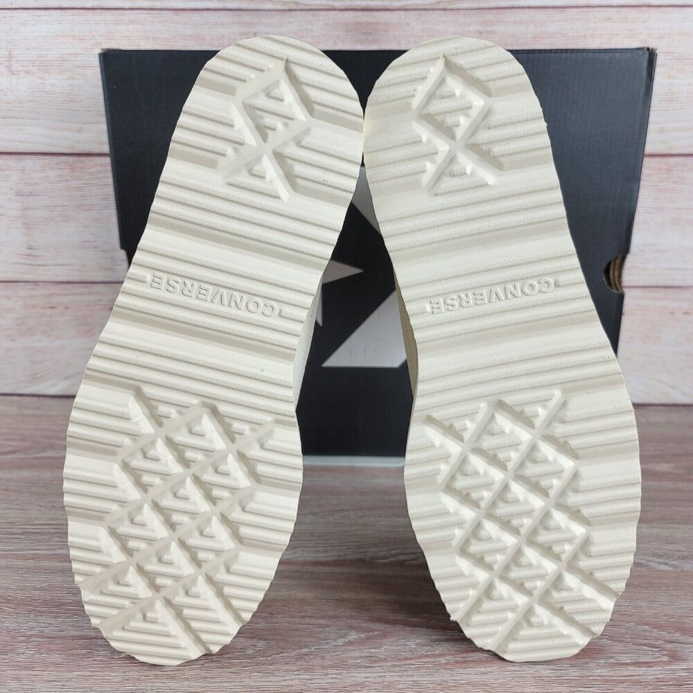 Converse Women's White and Pink High-Top Boots - Picture 7 of 10